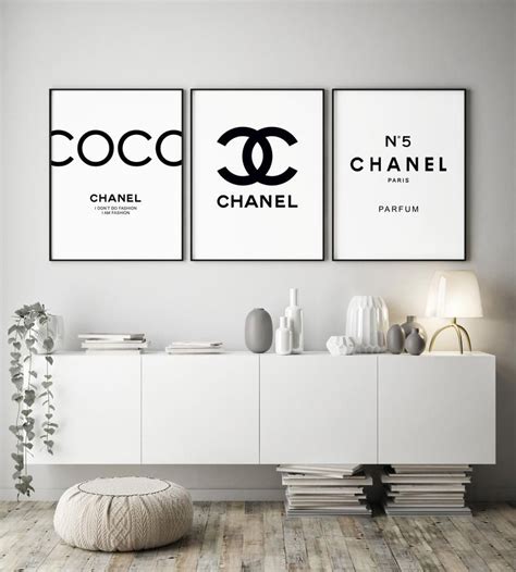 Chanel wall pictures